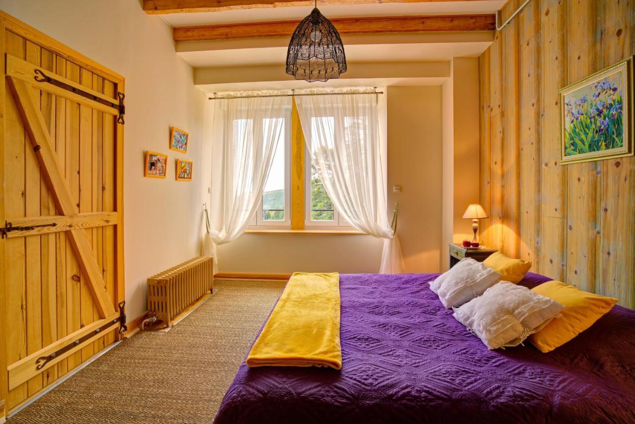 Bed and Breakfast Le Mont Besset Lalouvesc Экстерьер фото